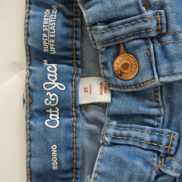 6/$18 - Cat & Jack Jegging Jeans Size 5T - Picture 4 of 6